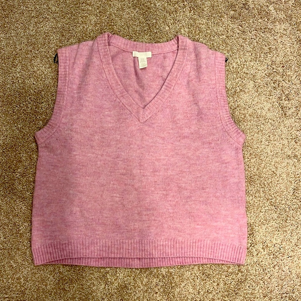 H&M oversized sweater vest